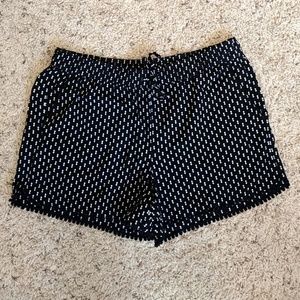 A.n.a. black & white tie waist soft shorts